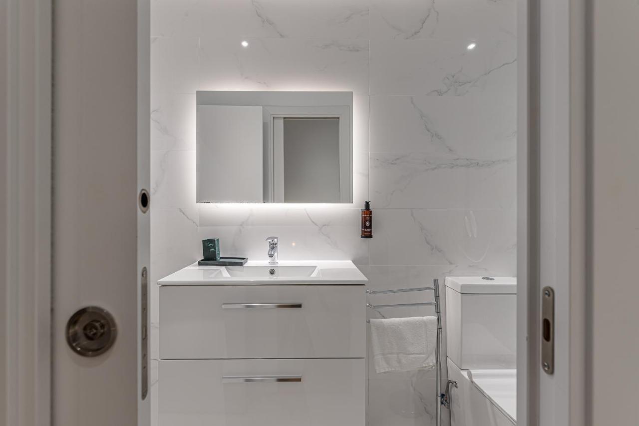 Appartamento Waou Essence I Anton Martin Madrid Esterno foto